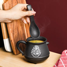 Cargar imagen en el visor de la galería, HARRY POTTER CAULDRON SOUP MUG &amp; SPOON
